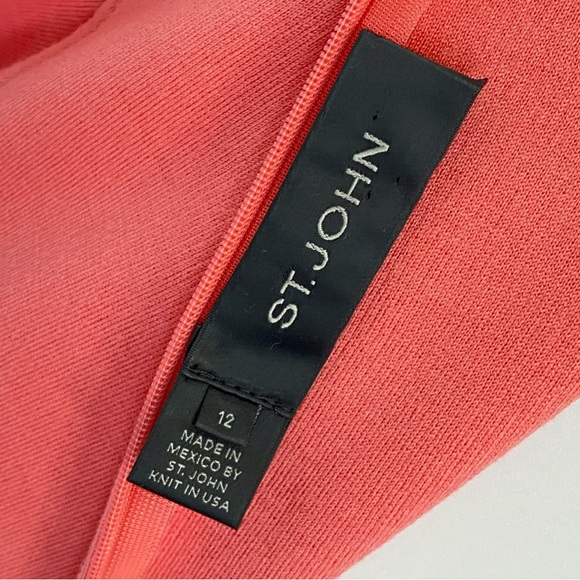 St. John light pink knit short sleeve midi shift dress - Picture 7 of 9